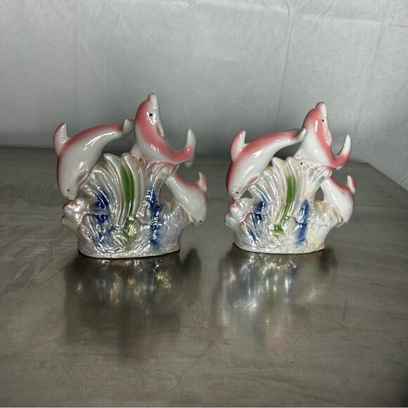Vintage Set of 2 Iridescent Dolphins At Play Pink Floral Beachy Glass Figurines - Picture 2 of 5